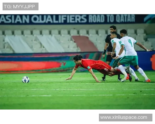 北京足球队包夹战术的创新与发展探索分析